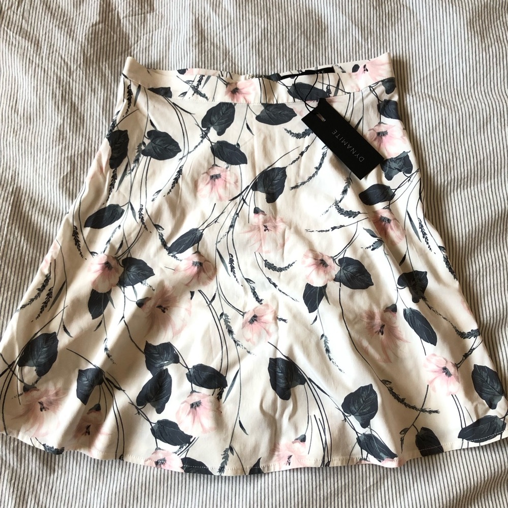 Floral Skirt Dynamite